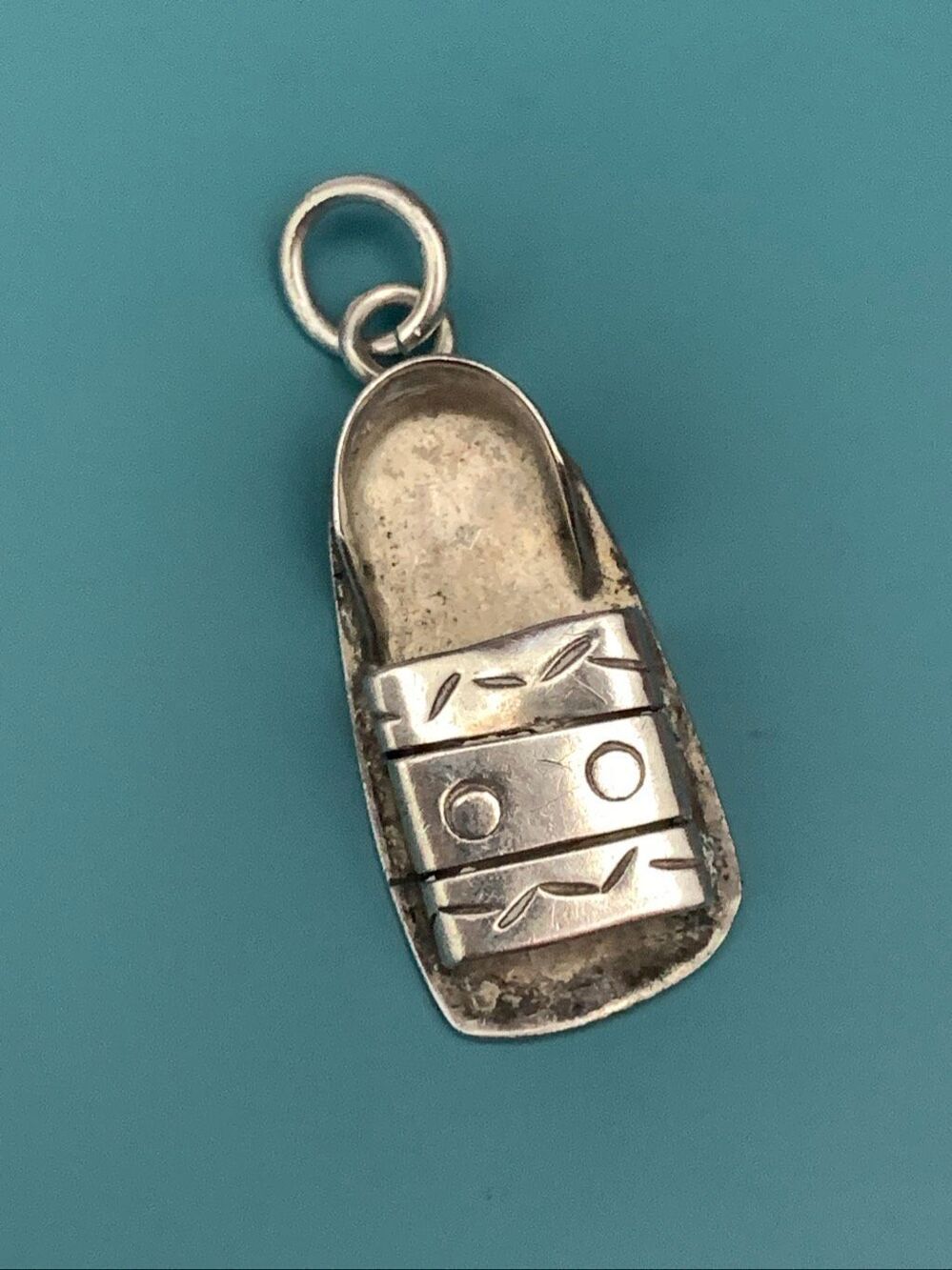 Sandal Vintage Sterling Silver Jewelry Charm #beach
